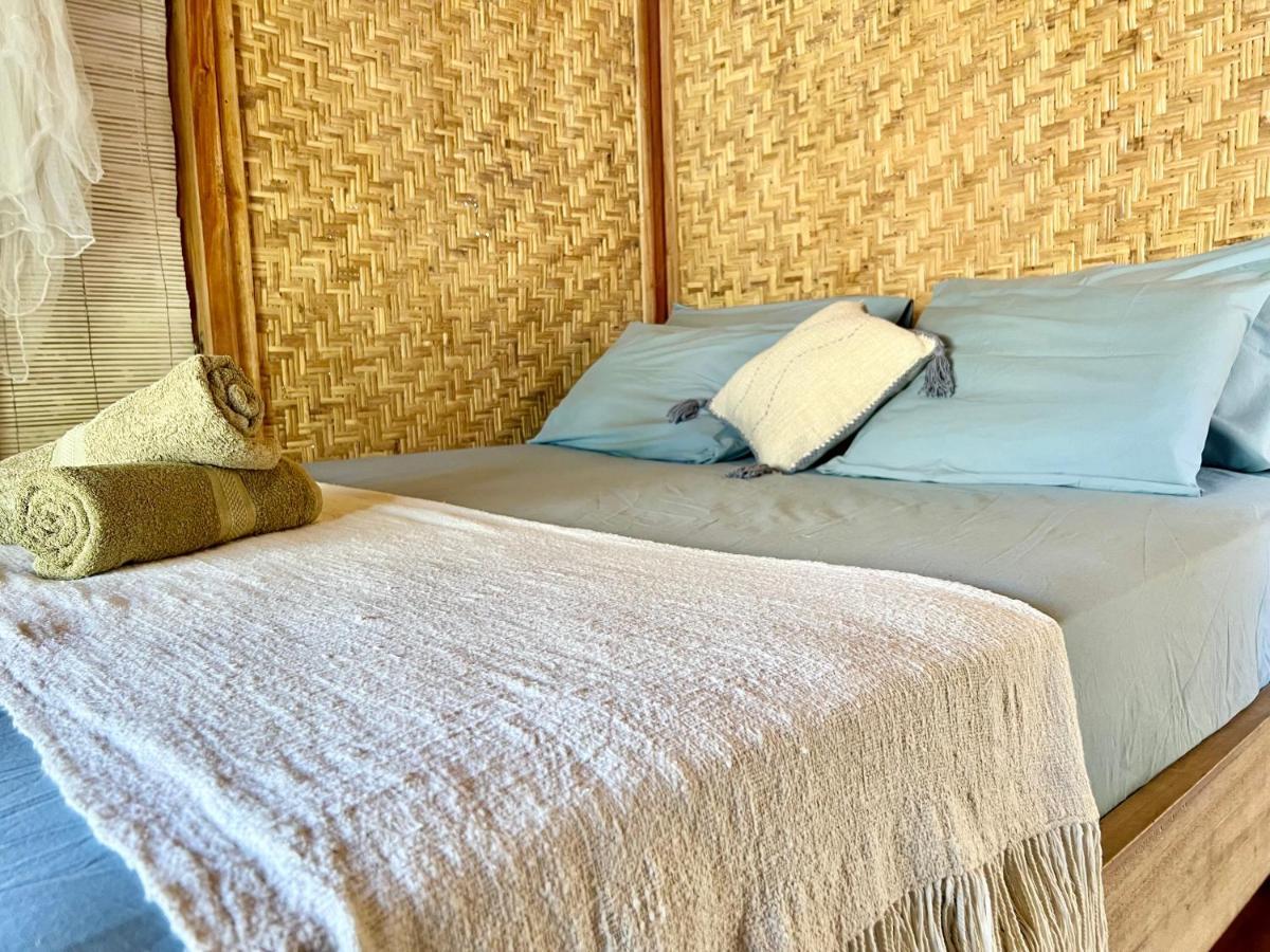Rumah Canaria Bungalow Gili Trawangan Exterior photo