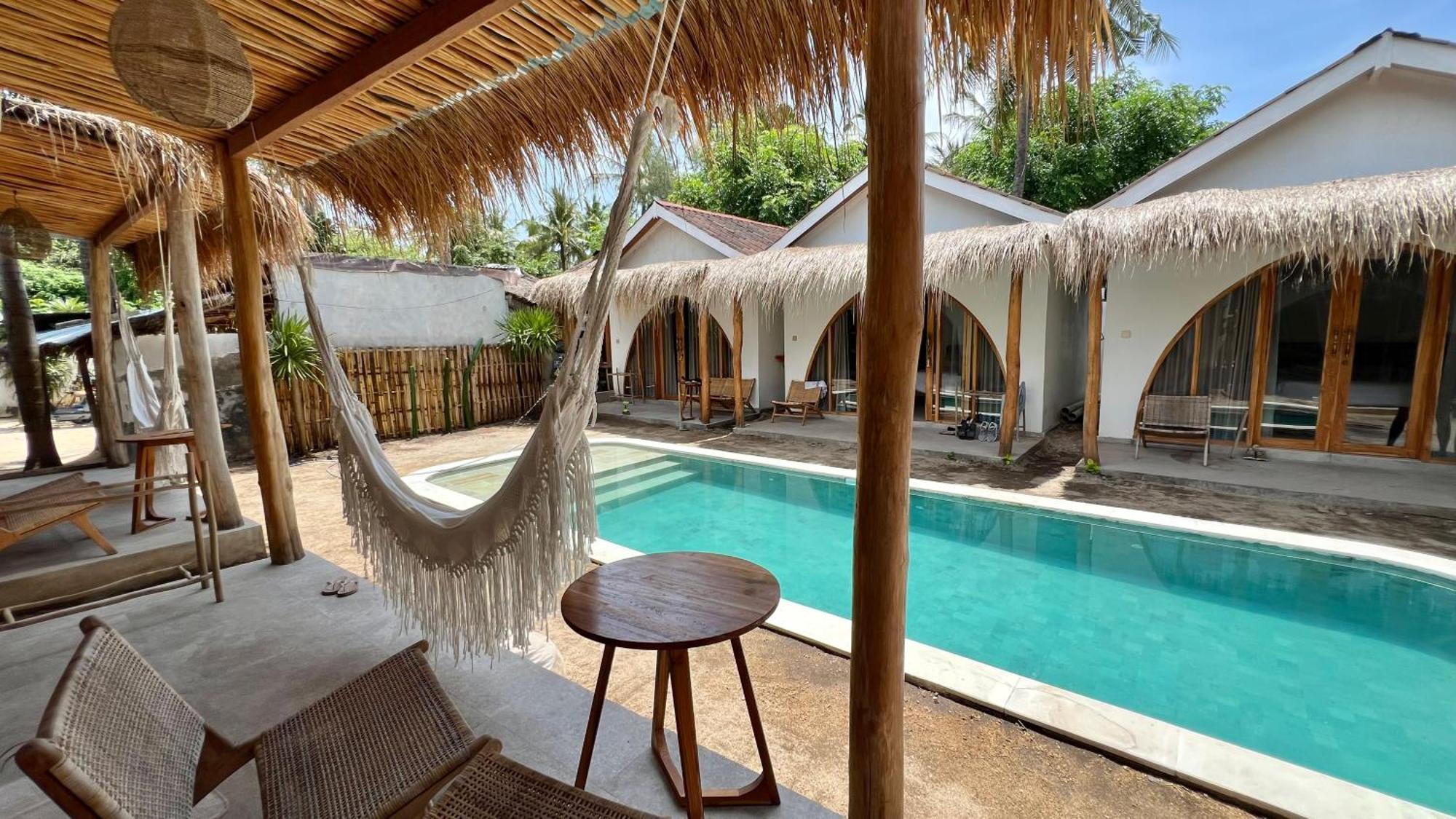 Rumah Canaria Bungalow Gili Trawangan Exterior photo