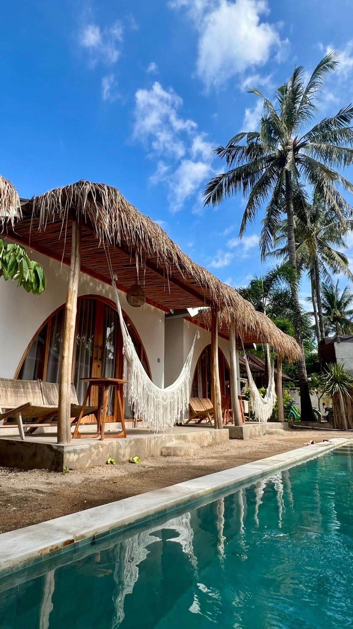 Rumah Canaria Bungalow Gili Trawangan Exterior photo